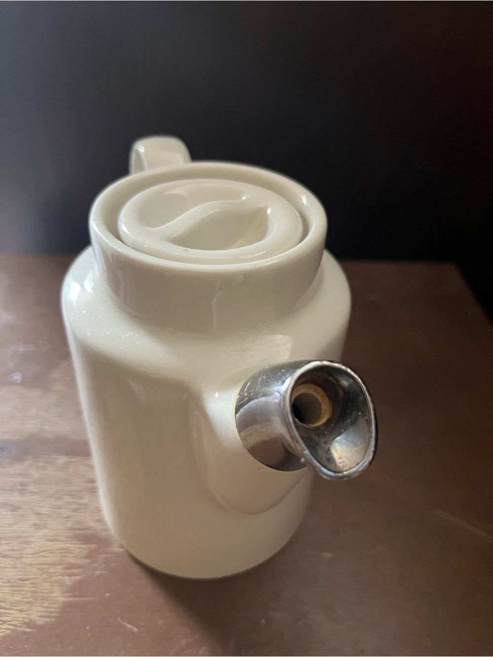 White Ceramic Coffee Pourer with Stainless Steel Spout